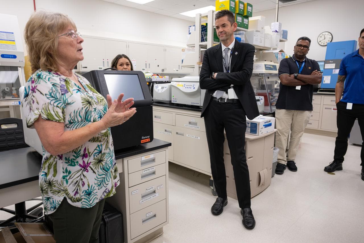 Life Sciences Laboratory Visit