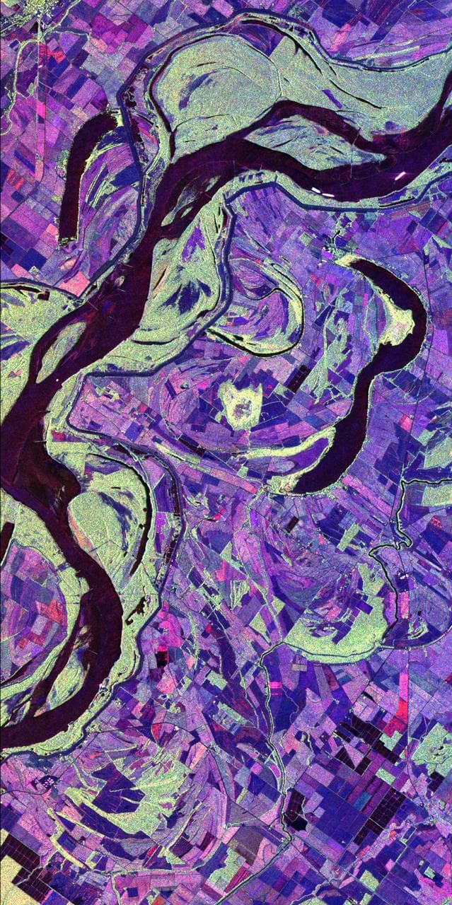 Space Radar Image of Mississippi River