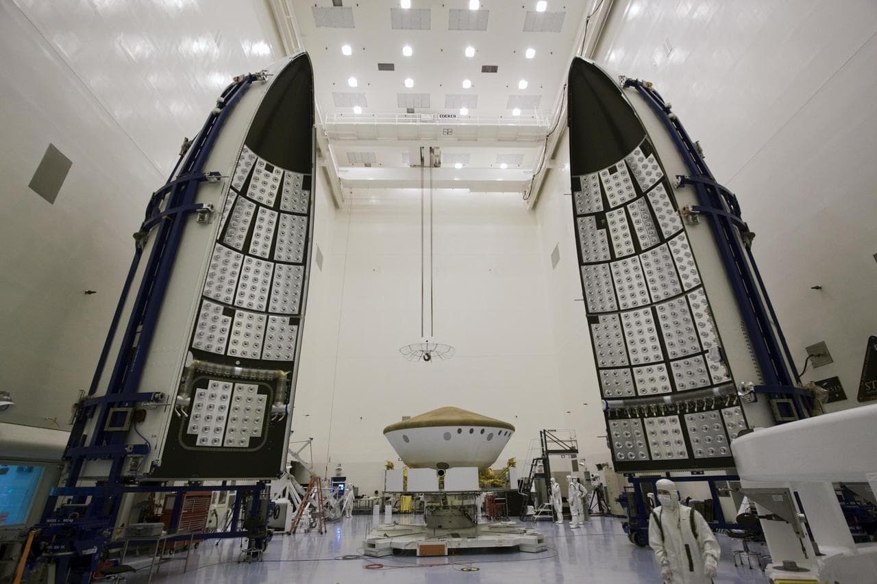 Mars Science Laboratory and Its Payload Fairing