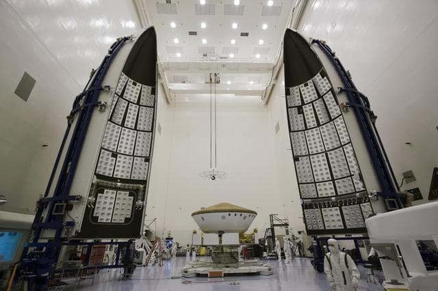 Mars Science Laboratory and Its Payload Fairing