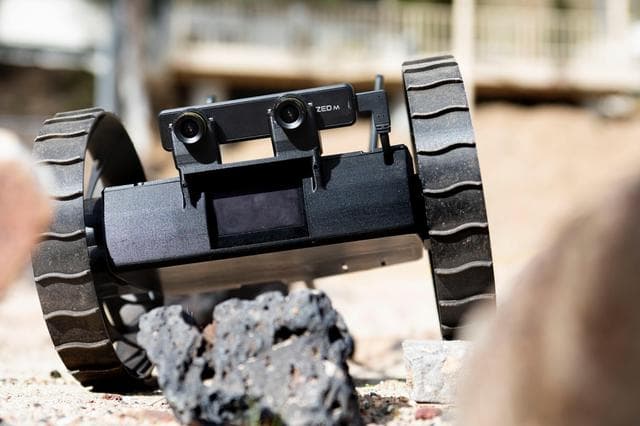 A-PUFFER Robot Explores a Rocky Terrain