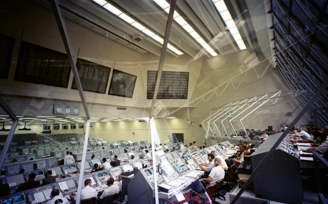 Apollo, project, control