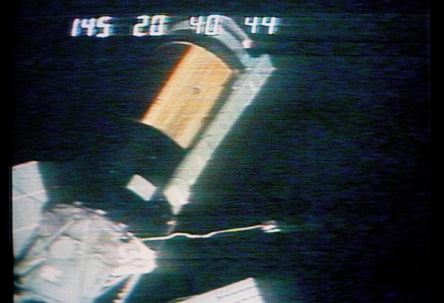 Inspection, micrometeoroids, reproduction