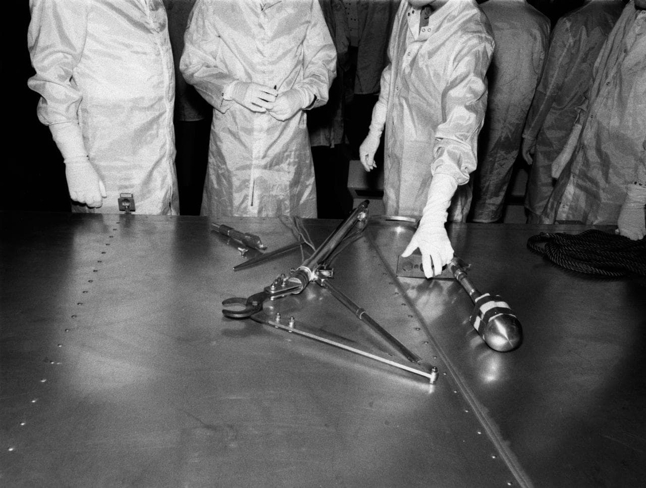 Tools being considered for use in freeing solar array wing of Skylab