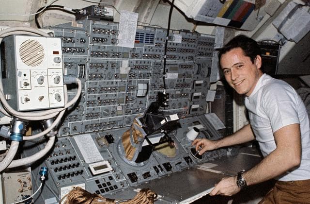 Skylab (SL)-4 - Inflight (Crew)
