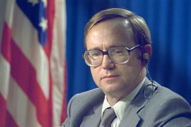 Flight Director Tommy Holloway during STS-5 pre-flight press briefing