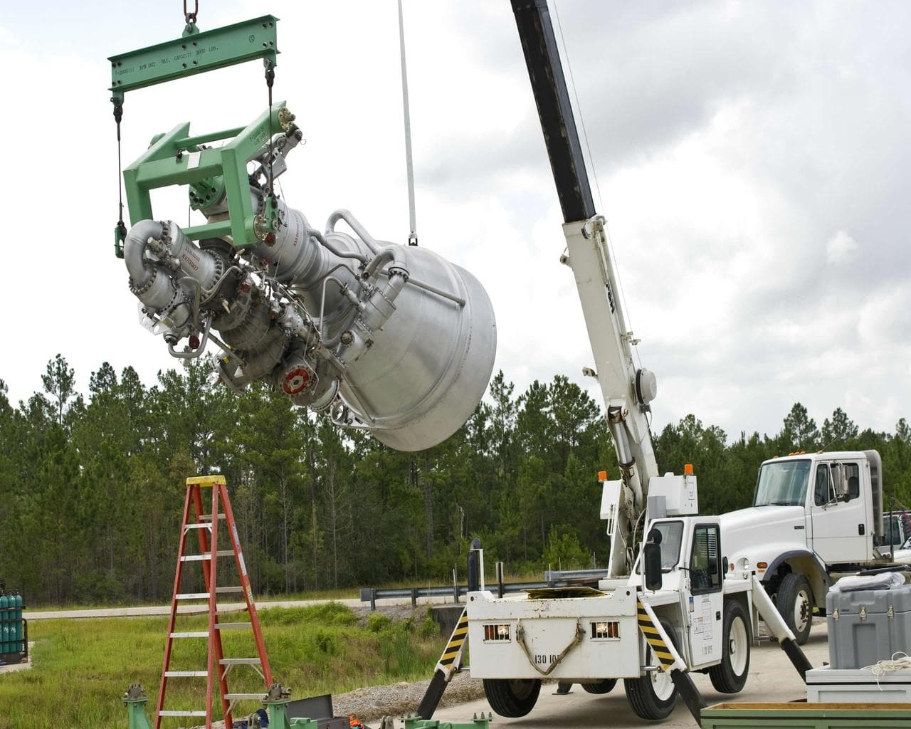 AJ26 engine testing moves forward