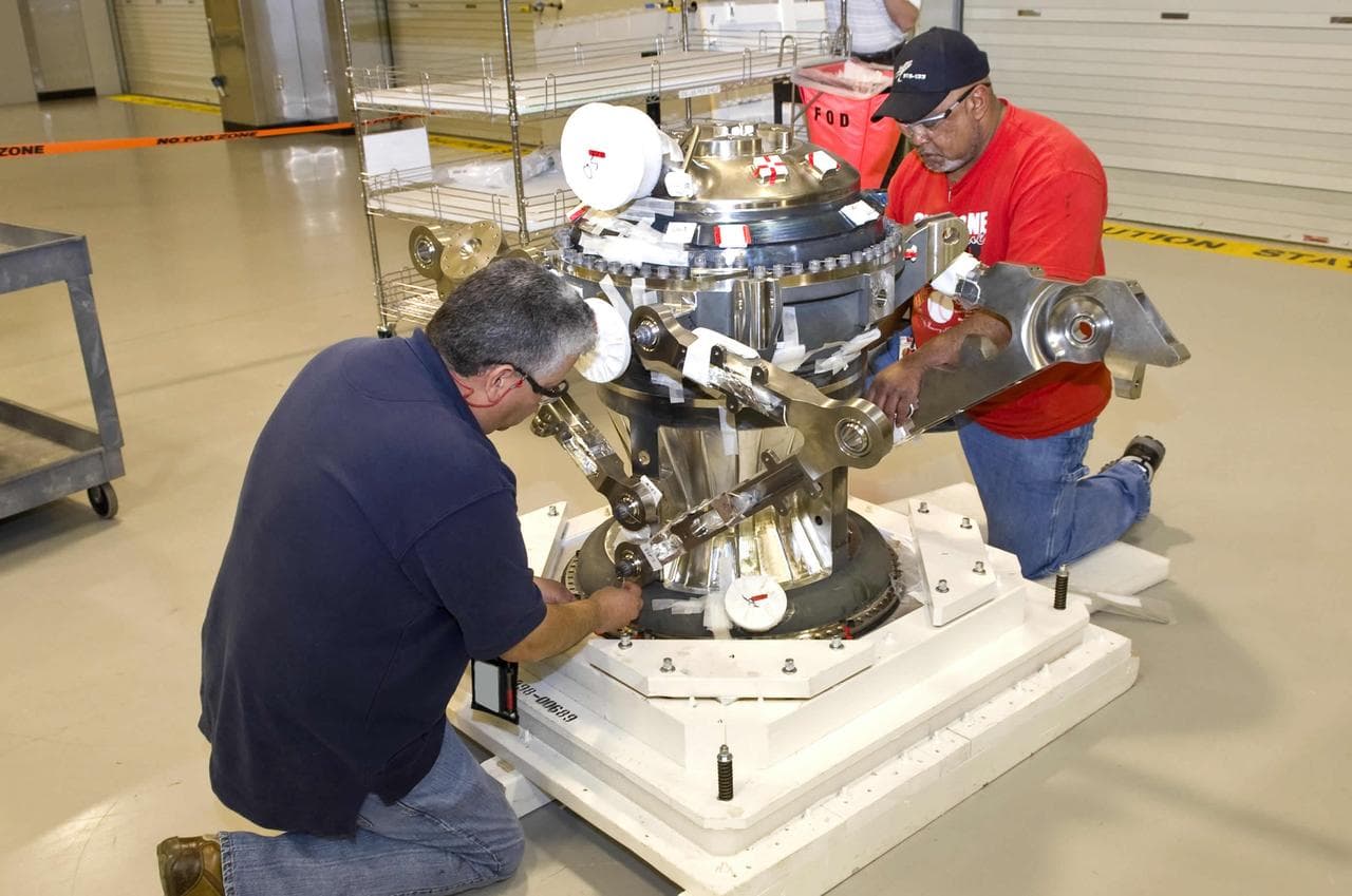 J-2X engine assembly