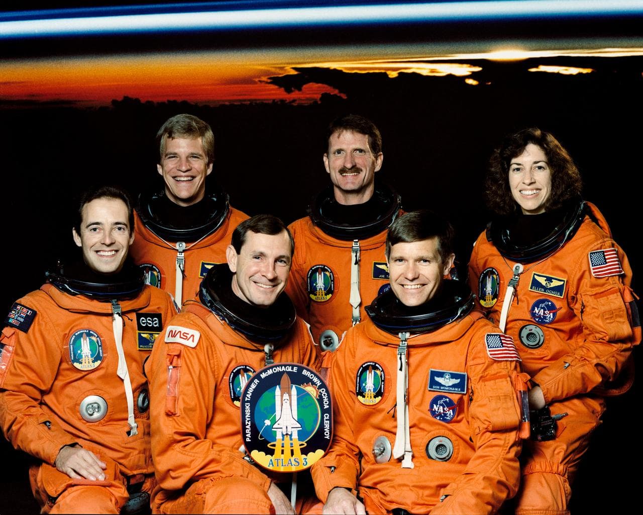 STS-66 Official pre-flight crew portrait