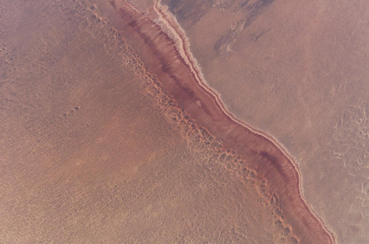 Earth Observations taken by the Expedition 10 crew