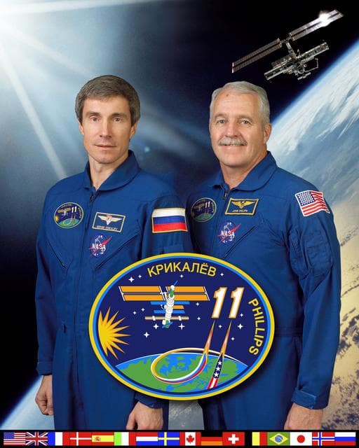 Expedition 11 crew portrait