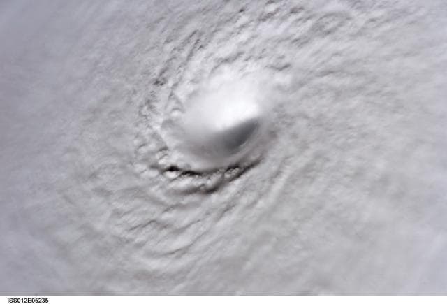 Crew Earth Observations of Hurricane Wilma taken during Expedition 12