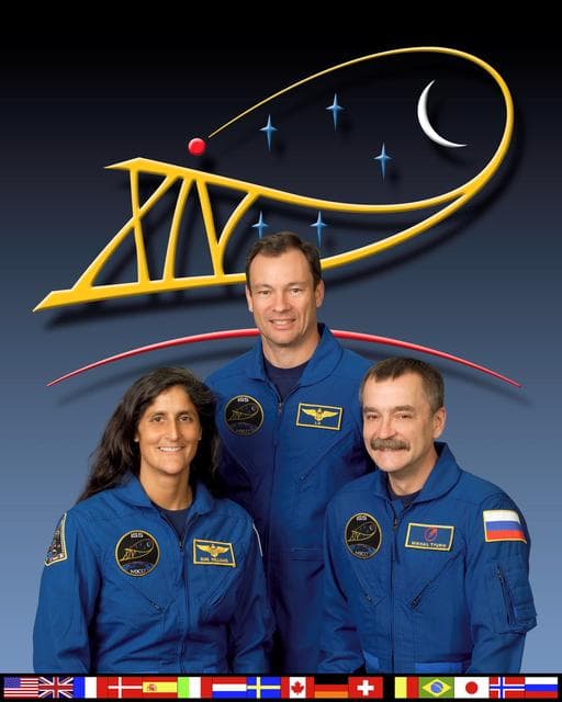 Expedition 14 crew portrait