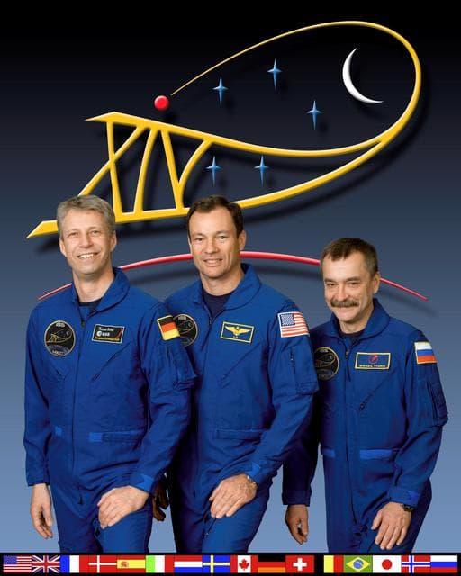 Expedition 14 crew portrait