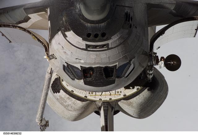 Mapping sequence performed during the STS-116 R-Bar Pitch Maneuver.