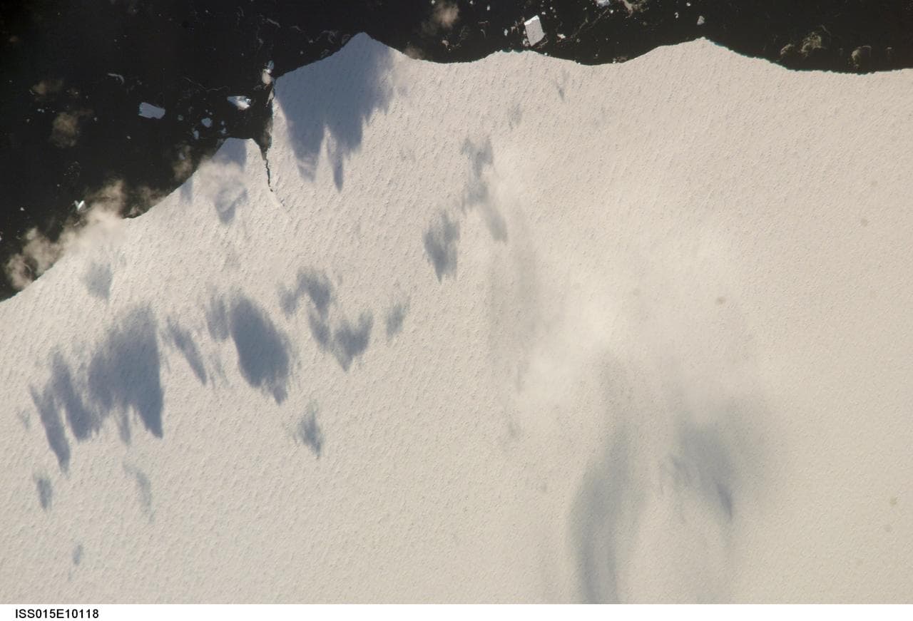Earth Observations taken by the Expedition 15 Crew