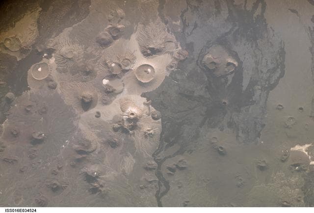 Earth Observations taken by the Expedition 16 Crew