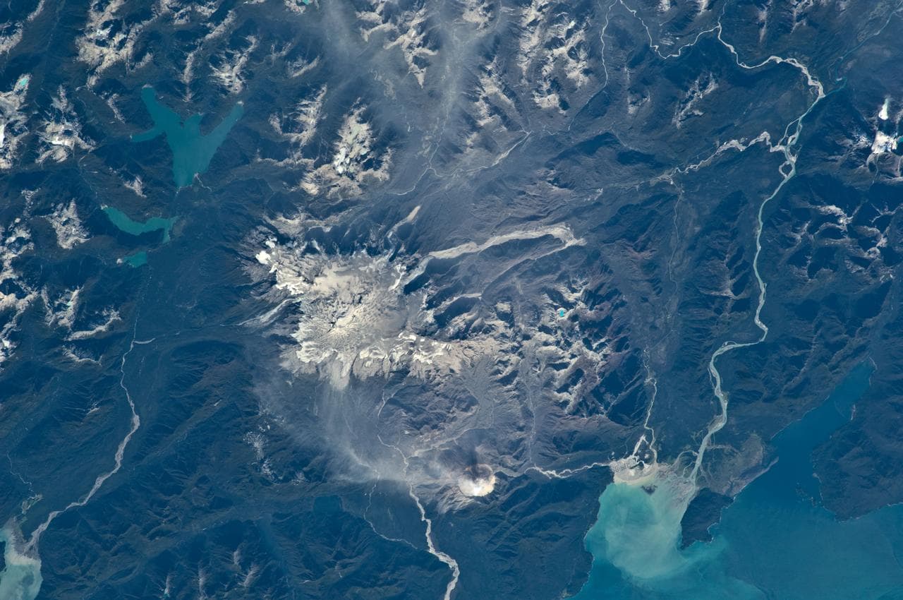 Earth Observations taken by the Expedition 18 Crew