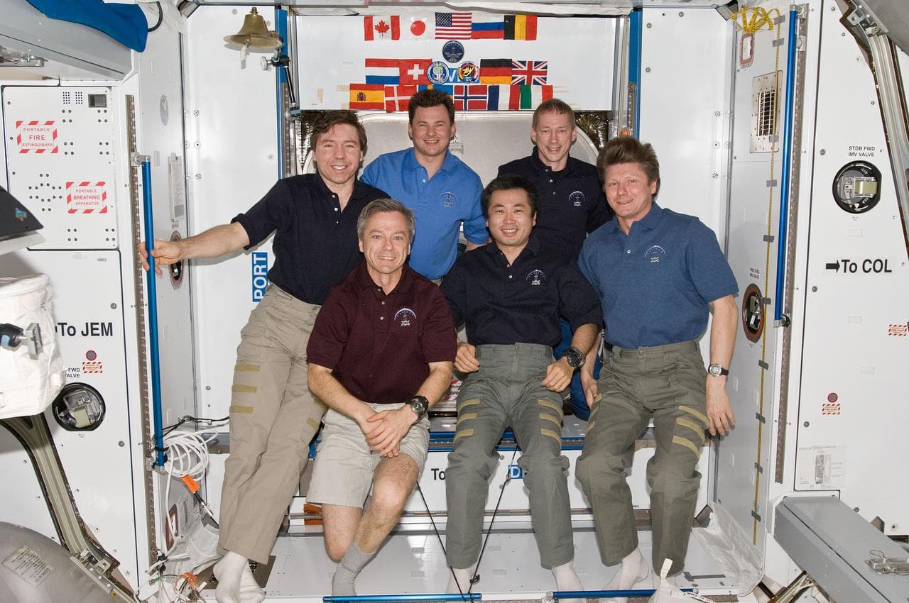 Expedition 20 crew portrait