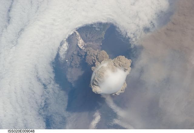 Earth Observations taken by the Expedition 20 crew