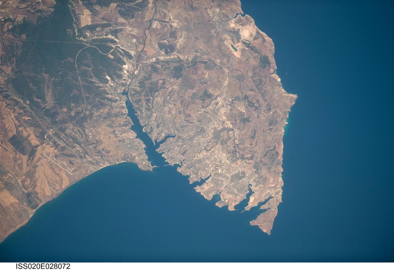 Earth Observation taken by the Expedition 20 crew