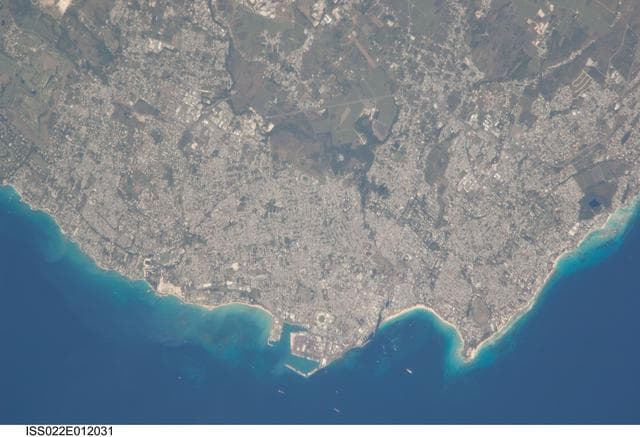 Earth Observations taken by the Expedition 22 Crew