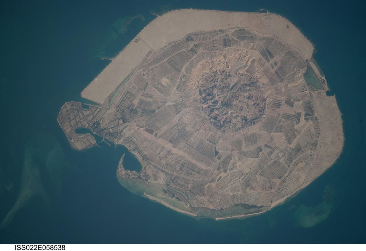 Earth Observations taken by the Expedition 22 Crew