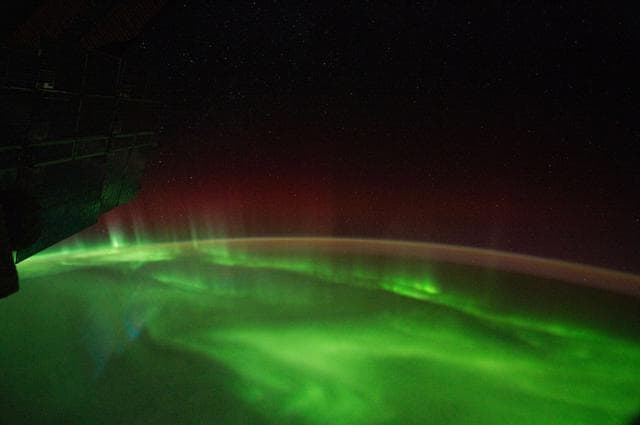 Aurora, australis, airglow