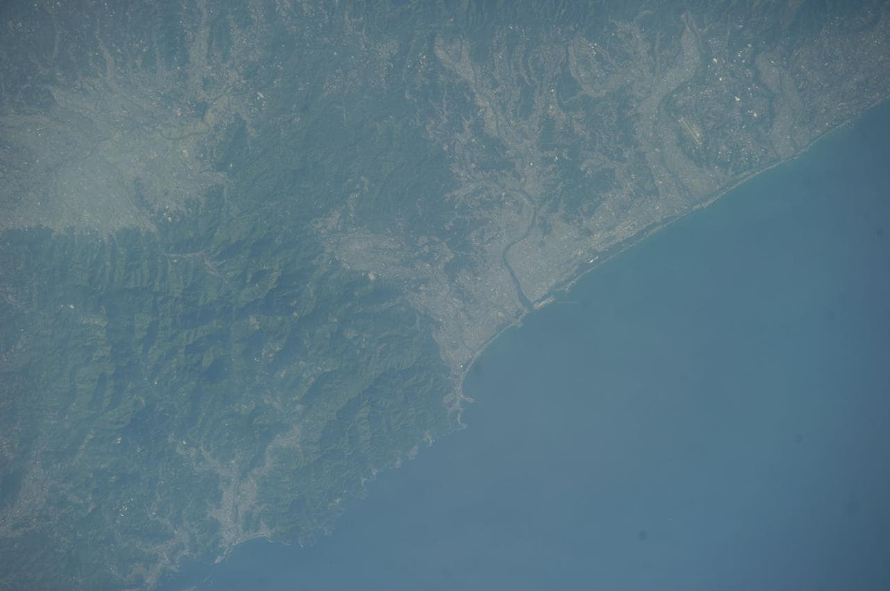 Earth Observations taken by the Expedition 39 Crew