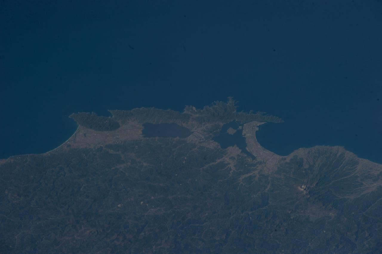 Earth Observations taken by the Expedition 39 Crew