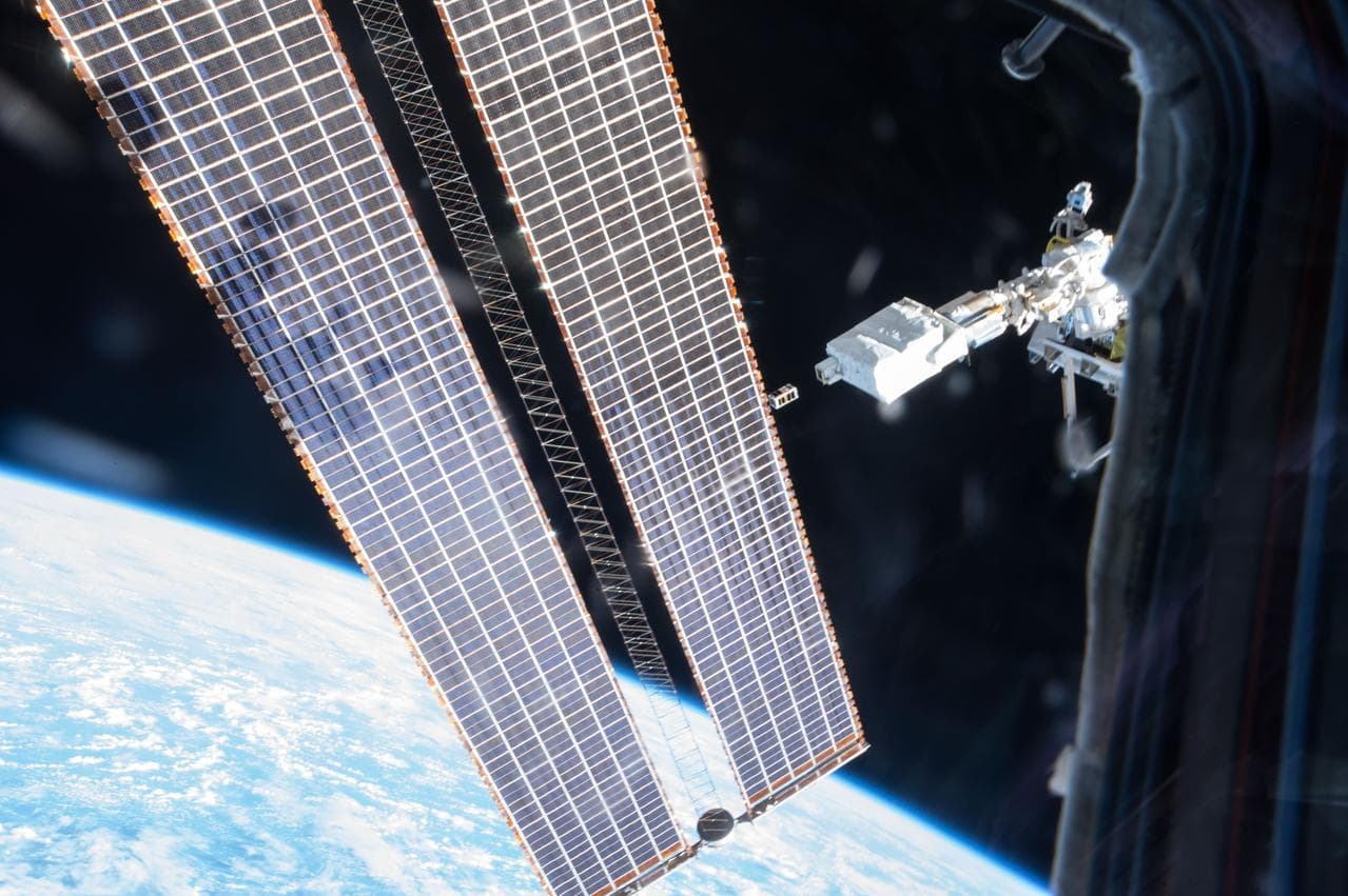 JEMRMS Small Satellite Deployment Observation