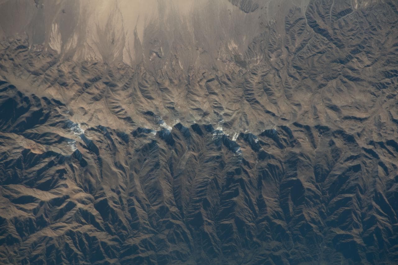 Snow, capped, tips