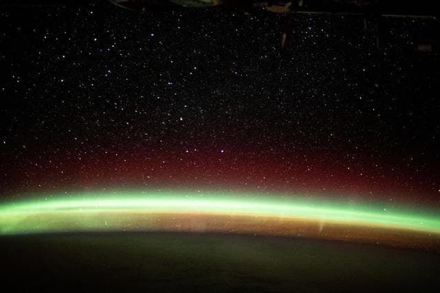 Aurora, australis, streams