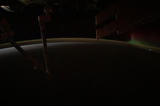 Wispy, aurora, fades