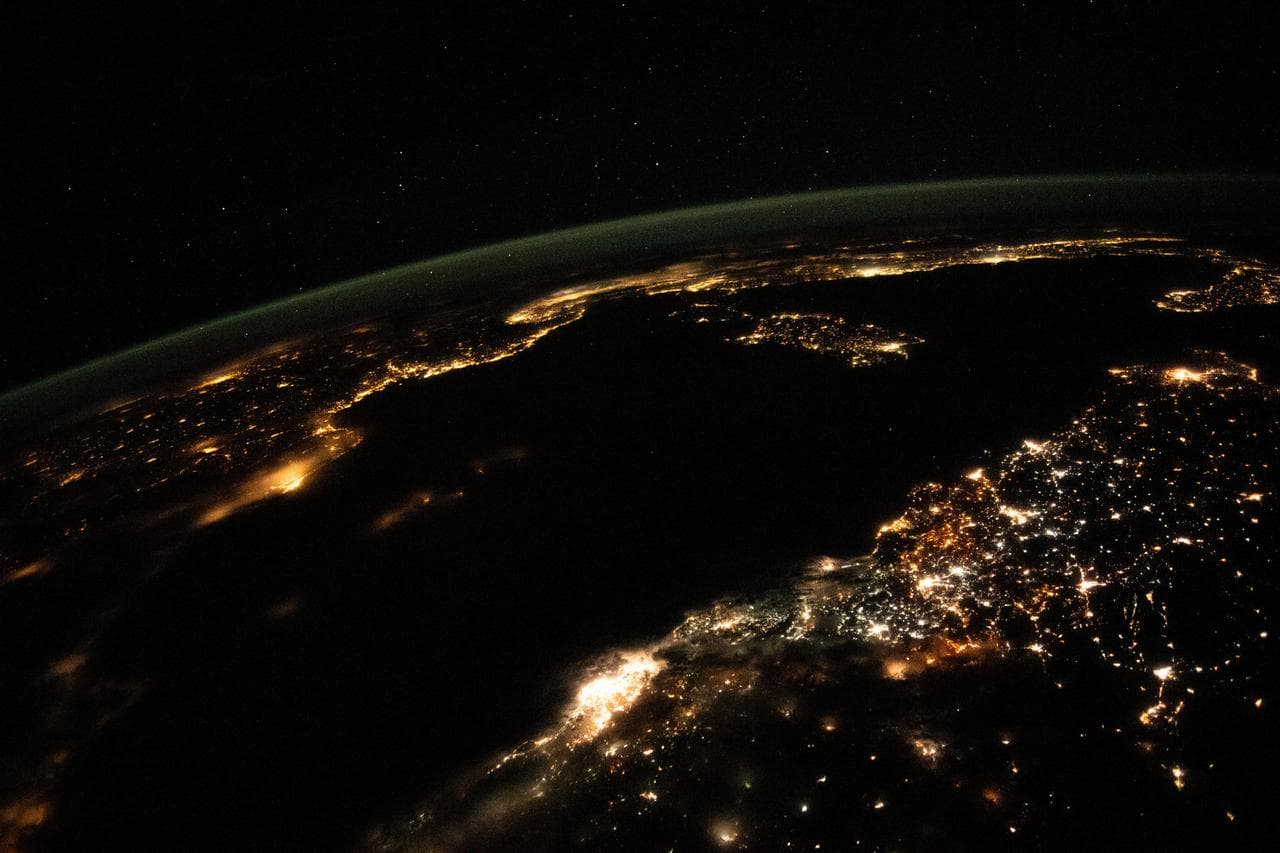 Night, time, international