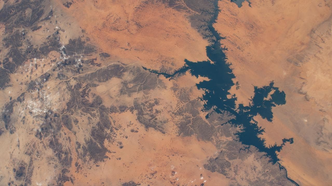 Lake, nasser, largest