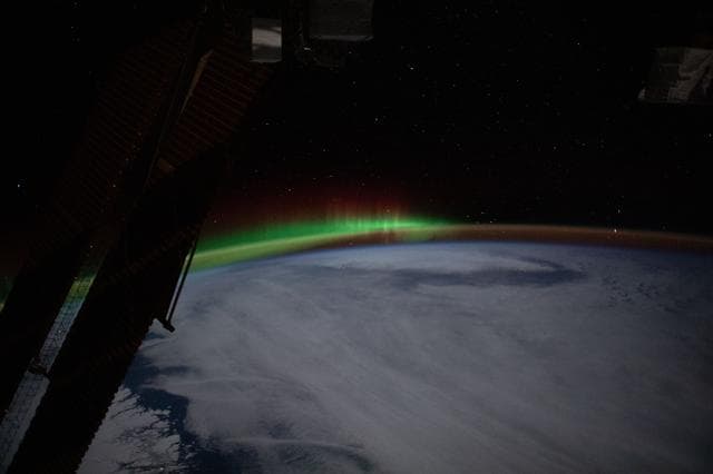 Aurora, atmospheric, glow