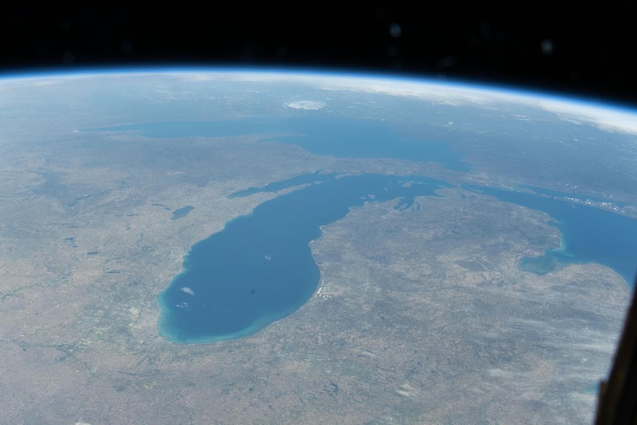 April, lake, michigan