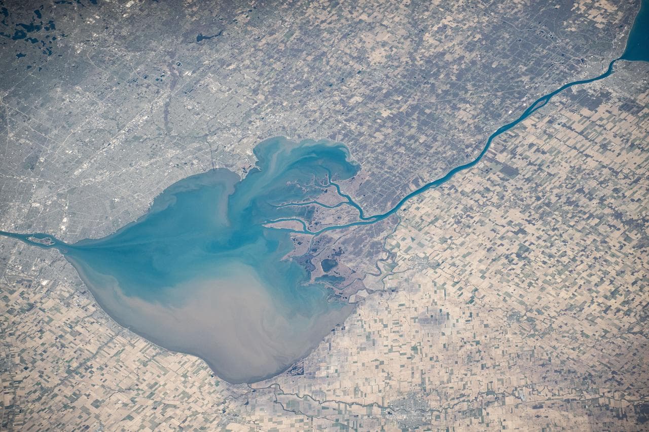 Freshwater, lake, clair