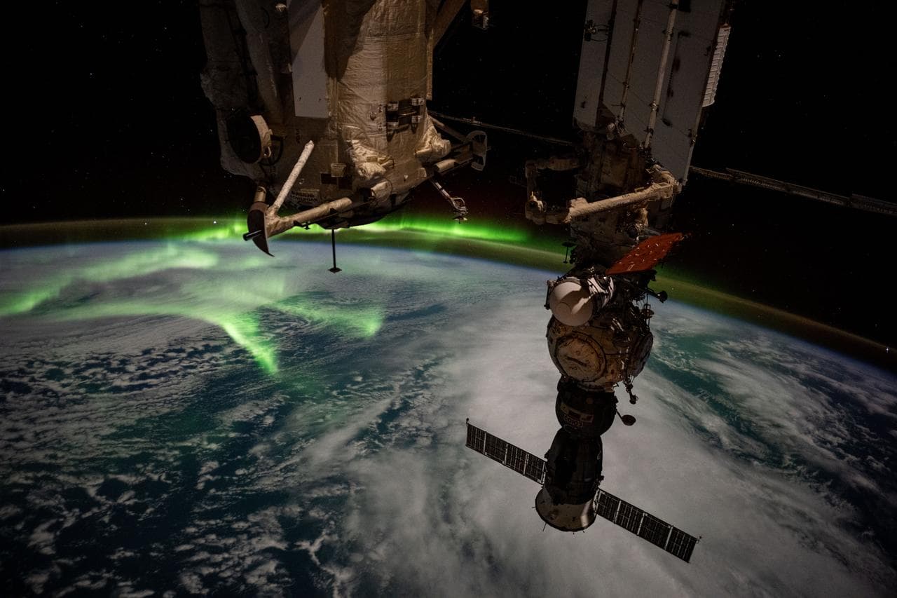 Aurora, australis, arcs