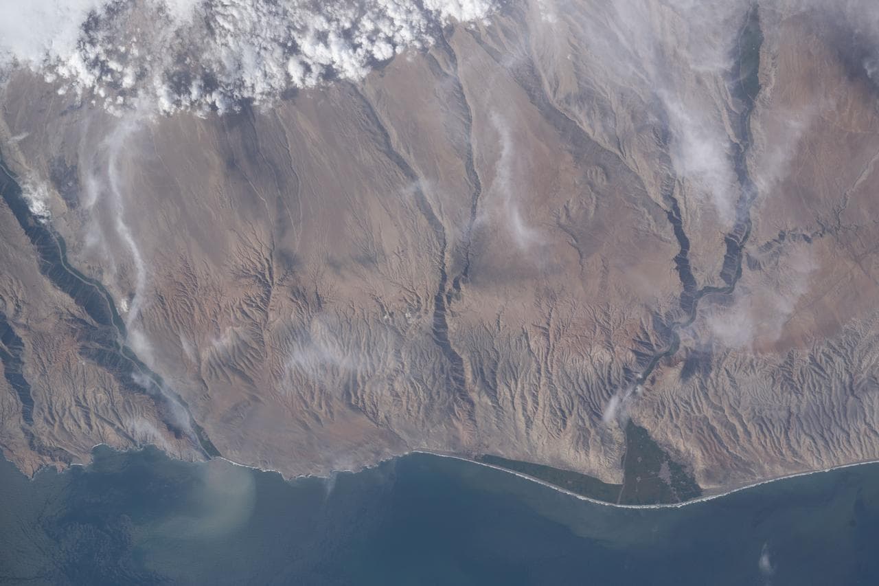 A portion of the Atacama Desert along Peru’s southern Pacific coast