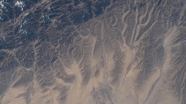 Far, western, edge