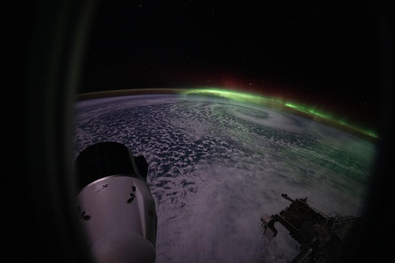 Aurora, australis, arcs