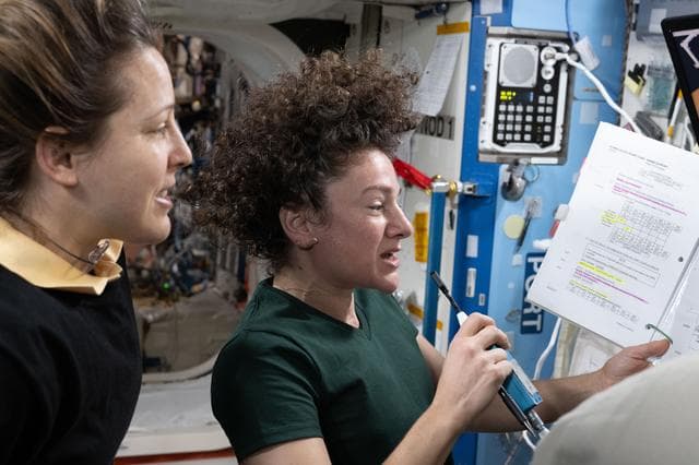 Astronauts, sophie, adenot