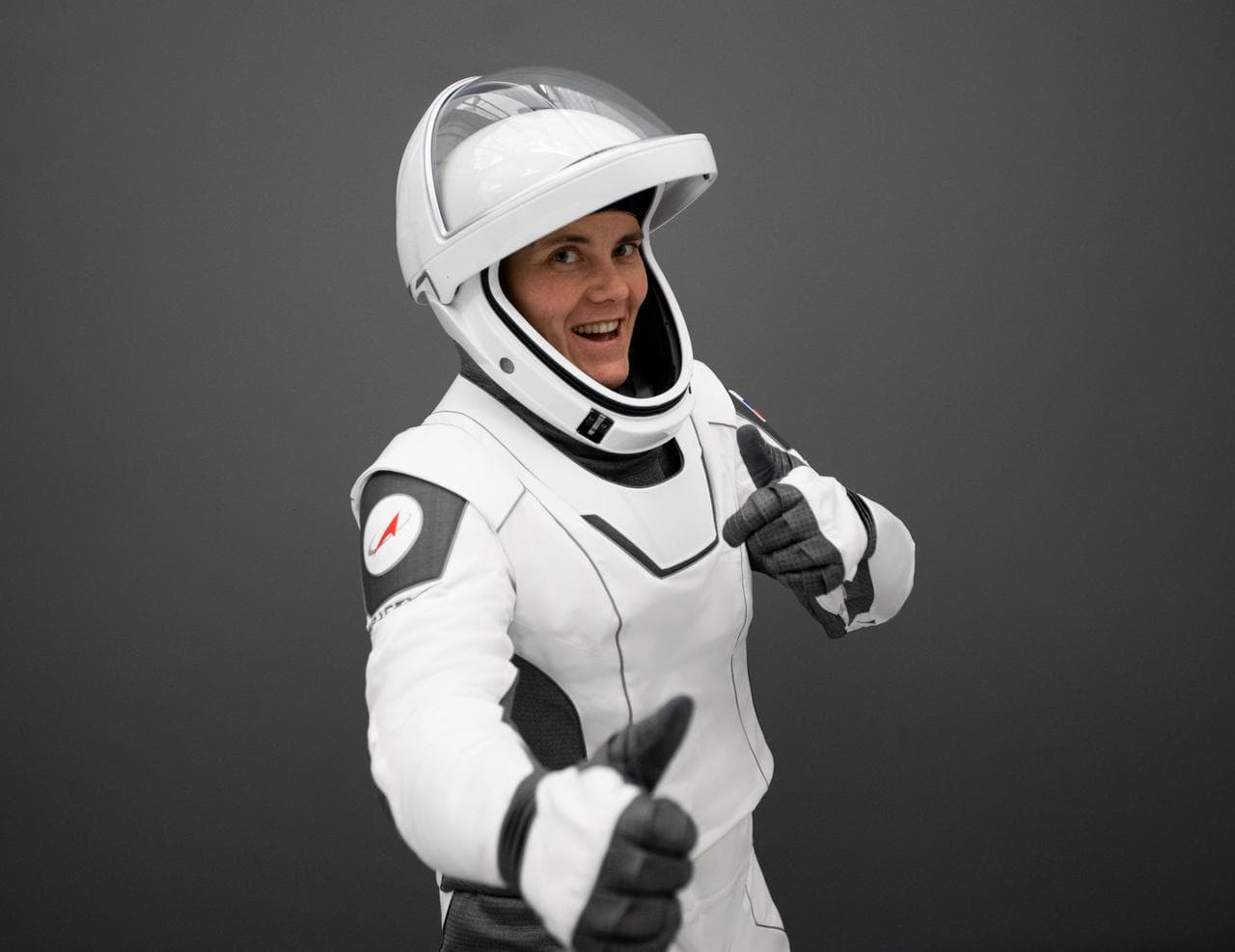 June, spacex, crew