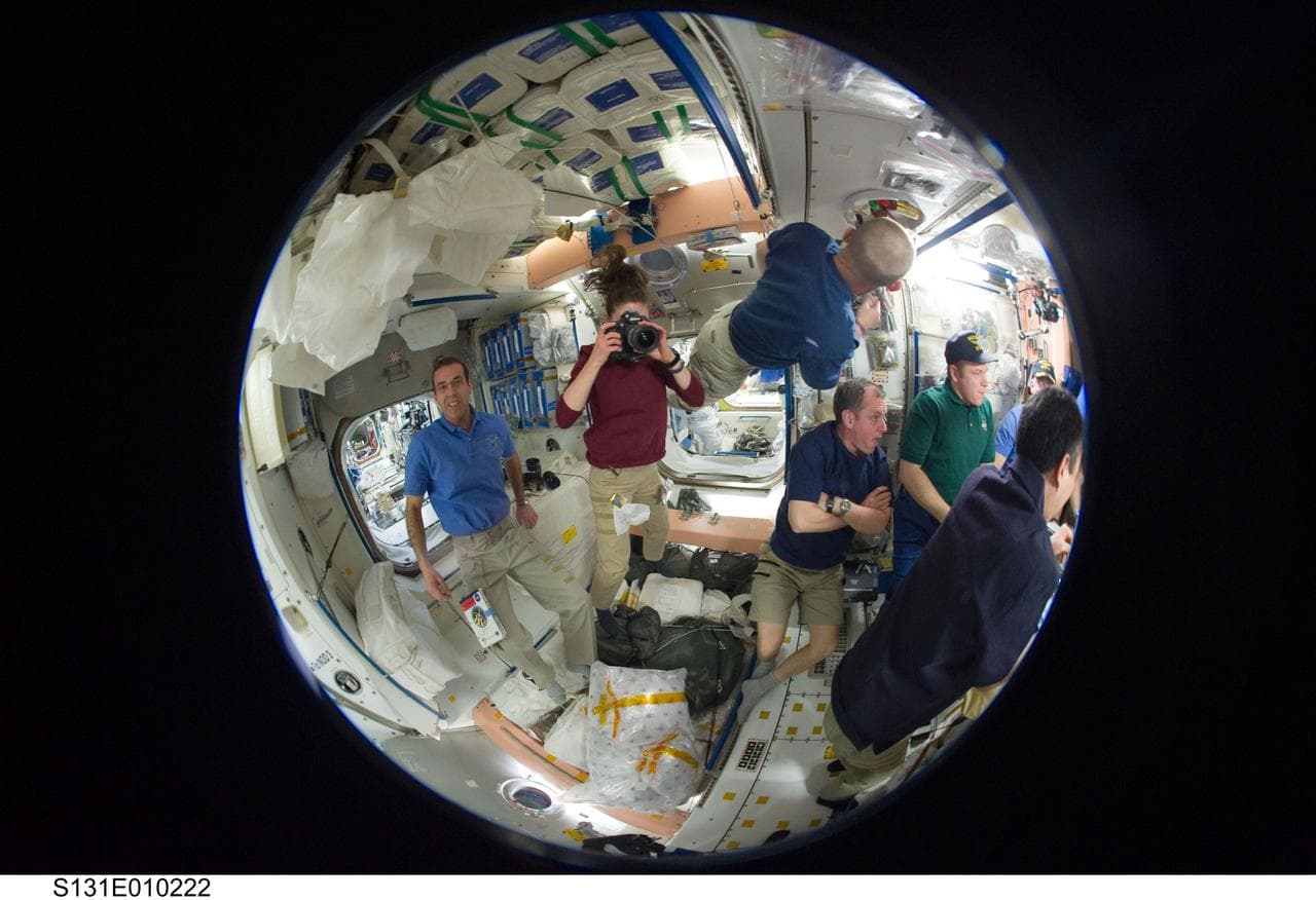 Crew Meal in Node 1 Unity