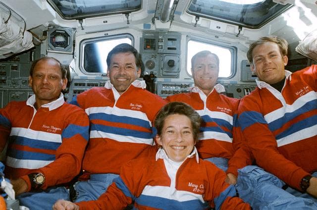 Astronauts, atlantis, orbiter