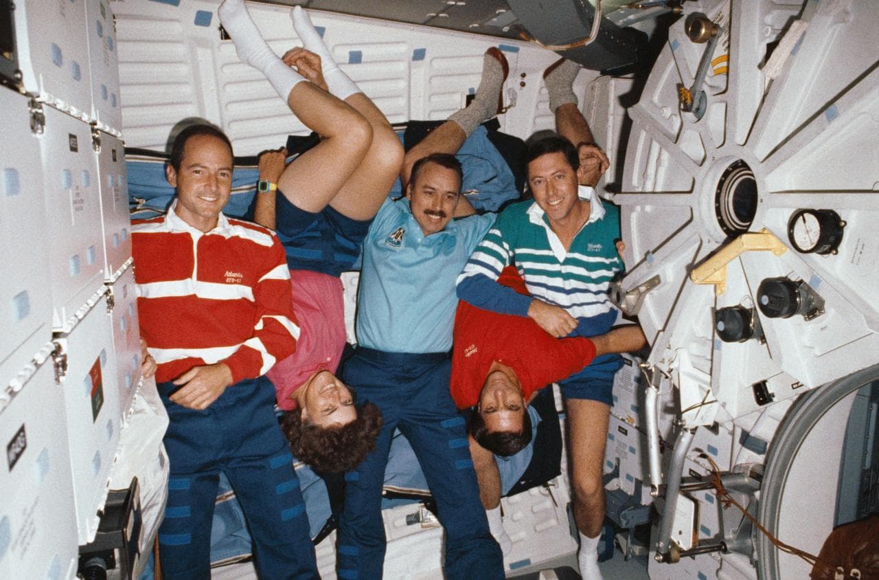Astronauts, atlantis, orbiter