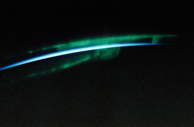 STS-45 Earth observation of the Aurora Australis or Southern Lights