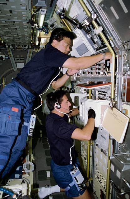 Columbia, orbiter, spacelab